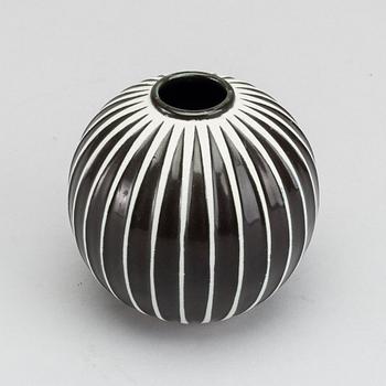 STIG LINDBERG VASE.