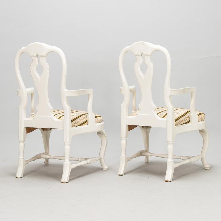 Karmstolar, ett par, stolar, ett par och bord, rokokostil, 1900-talets mitt.