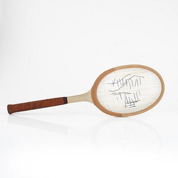 Tennis racket, Fila. Signed by Björn Borg. Specially customized FILA prototype racket in wood, 1977/78.