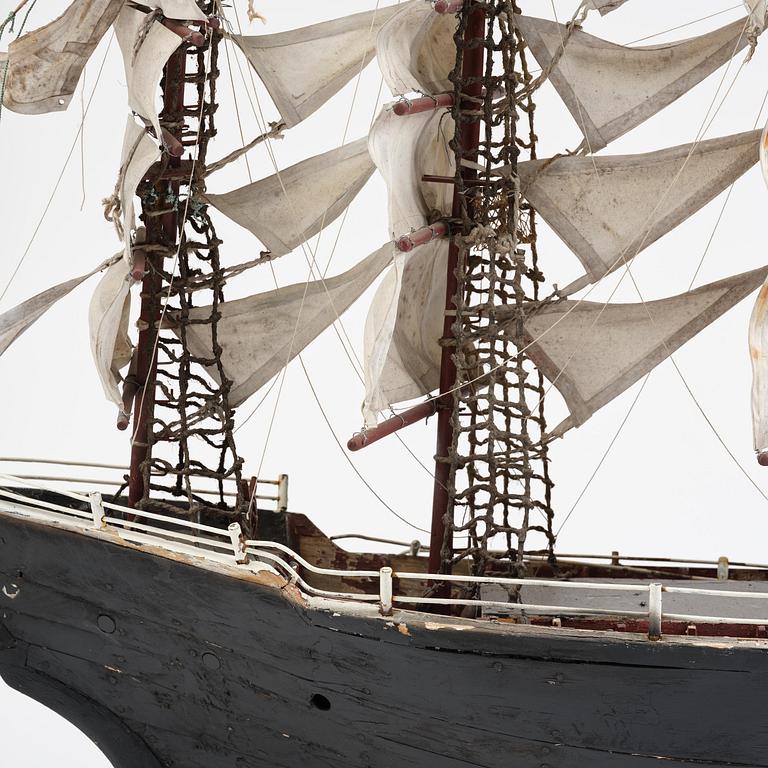 A modell of a ship from Brahestad, Finland, 19th century.