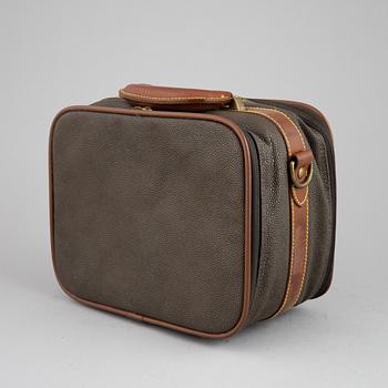 Mulberry, a Scotch Grain beauty box.