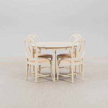 A late 20th century painted Gustavian style 5 pcs dining suit.