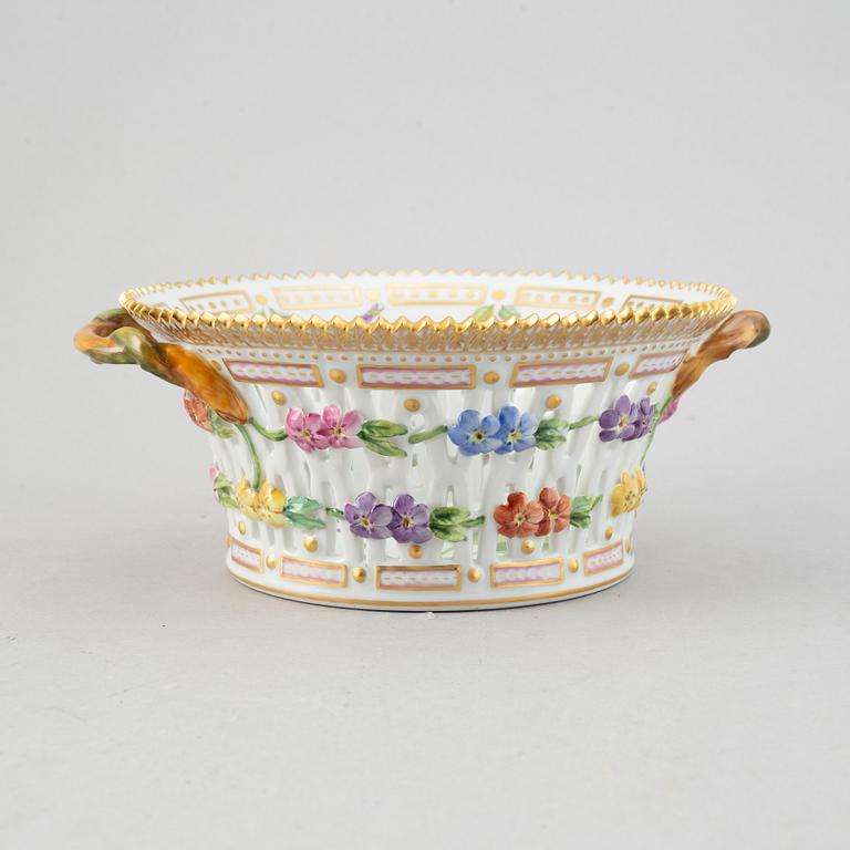 A Royal Copenhagen "Flora Danica" chesnut baskets with stands, Denmark, mid 20th Century.