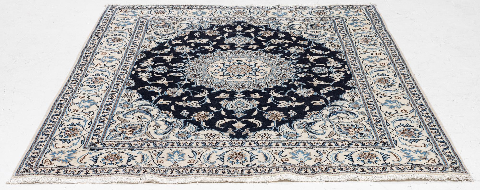 Rug, Nain, approx. 240 x 200 cm.