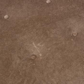 Josef Frank, a 'Liljevalchs sofa', Svenskt Tenn, 2000s.