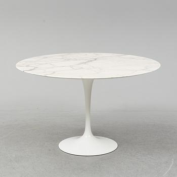 EERO SAARINEN, a 'Tulip' table by Knoll.