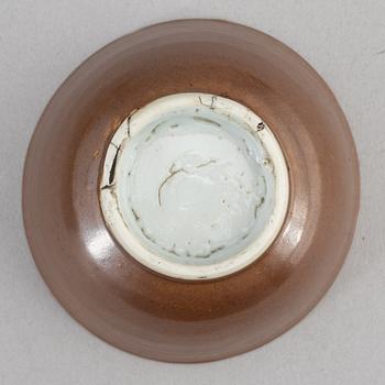 Parti porslin, Kina, Qingdynastin, Kangxi (1662-1722), Qianlong (1736-95) samt 1800-tal.