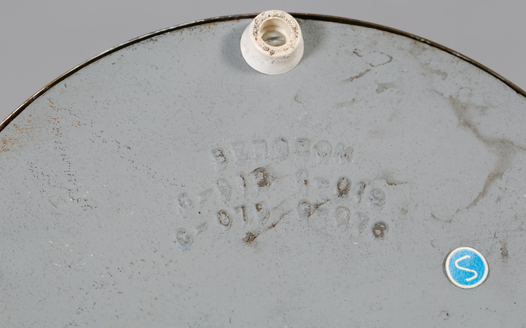 GOLVLAMPA, Bergboms, 1900-talets tredje kvartal.