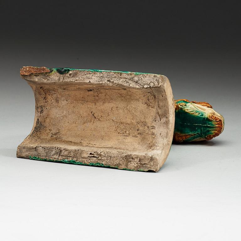 TAKRYTTARE, keramik. Ming dynastin, 1600-tal.
