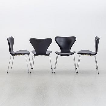 ARNE JACOBSEN, "Sjuan", 6 chairs.