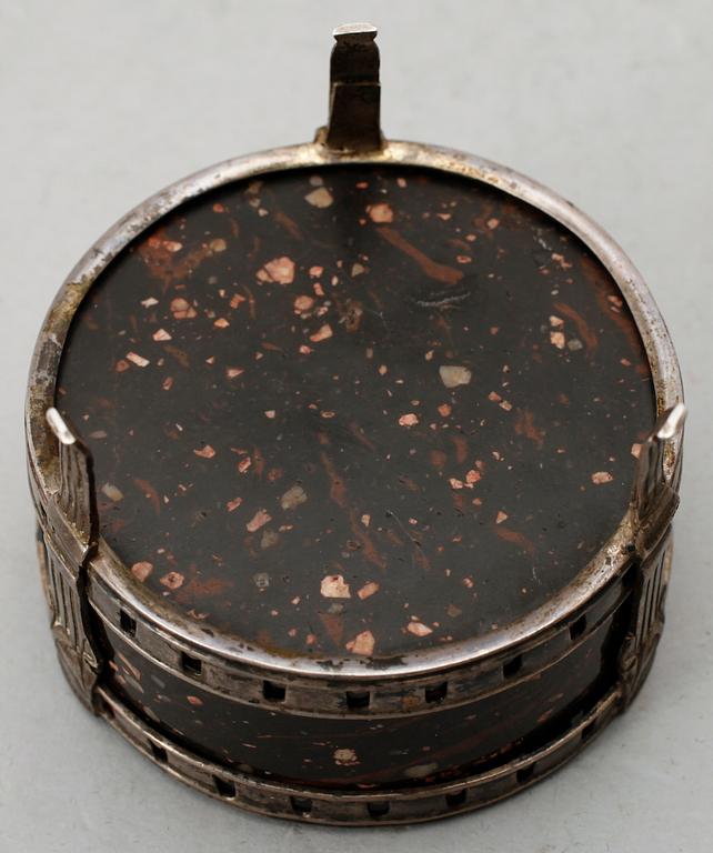 SALTKAR, porfyr, 1800-talets början, Karl Johan.
