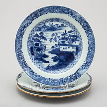 Four blue and white plates, Qing dynasty, Qianlong (1736-95).