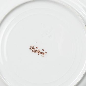 Alf Wallander, a 22-piece 'Tulpan' dinner service, Art Nouveau, Rörstrand, early 20th century.