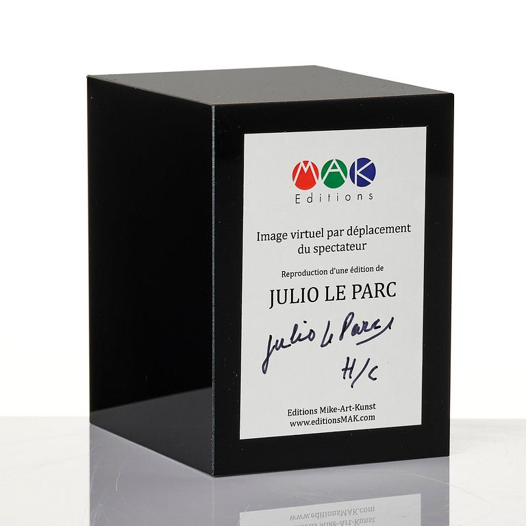 Julio Le Parc, Julio Le Parc, "Image virtuel par déplacement du spectateur".