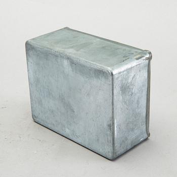 Monika Larsen Dennis, skulptur, signerad, numrerad.