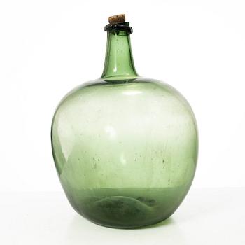 Bottle, glass. 17th-18th century.