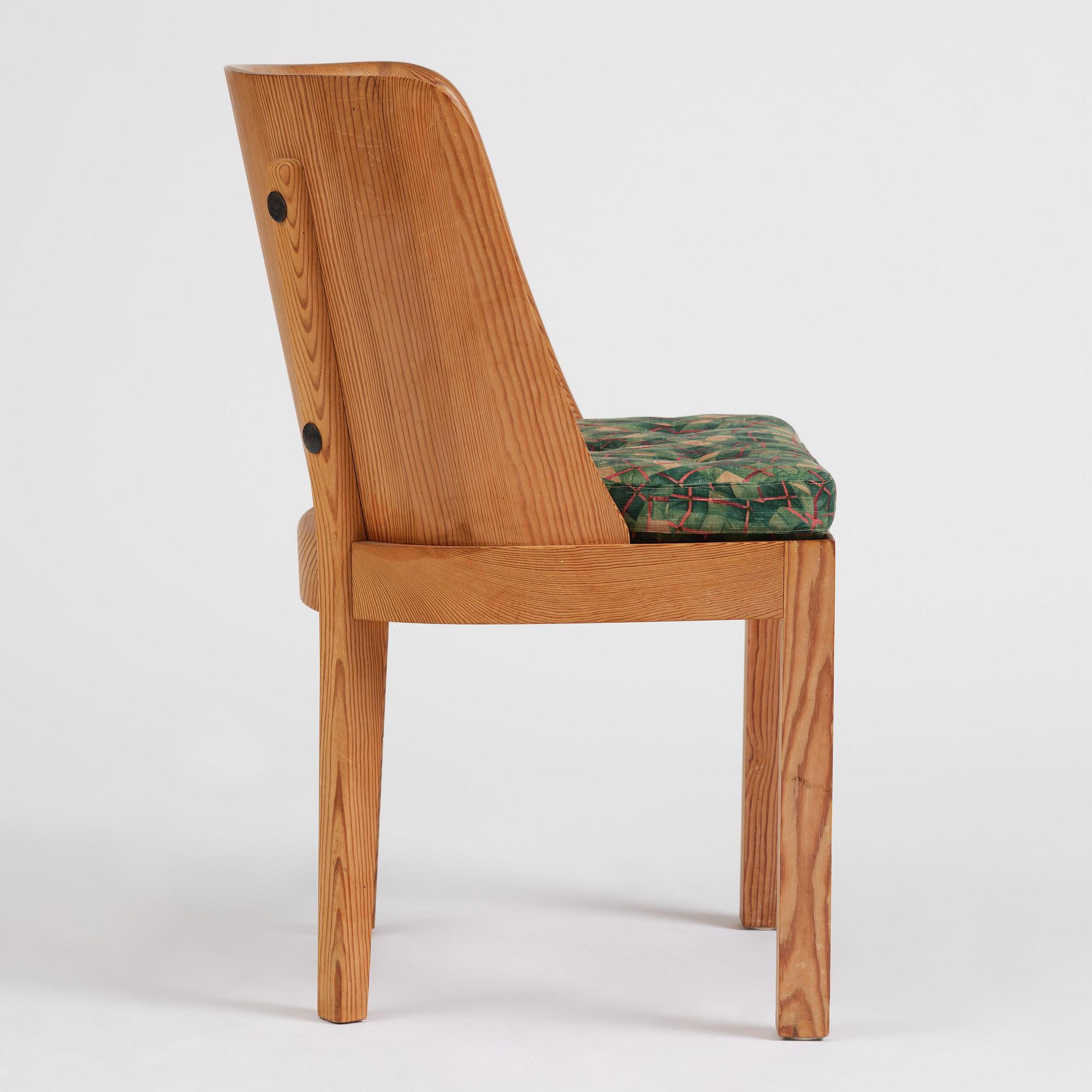 Axel Einar Hjorth, a stained pine "Lovö" chair, Nordiska Kompaniet, Sweden, 1930s.