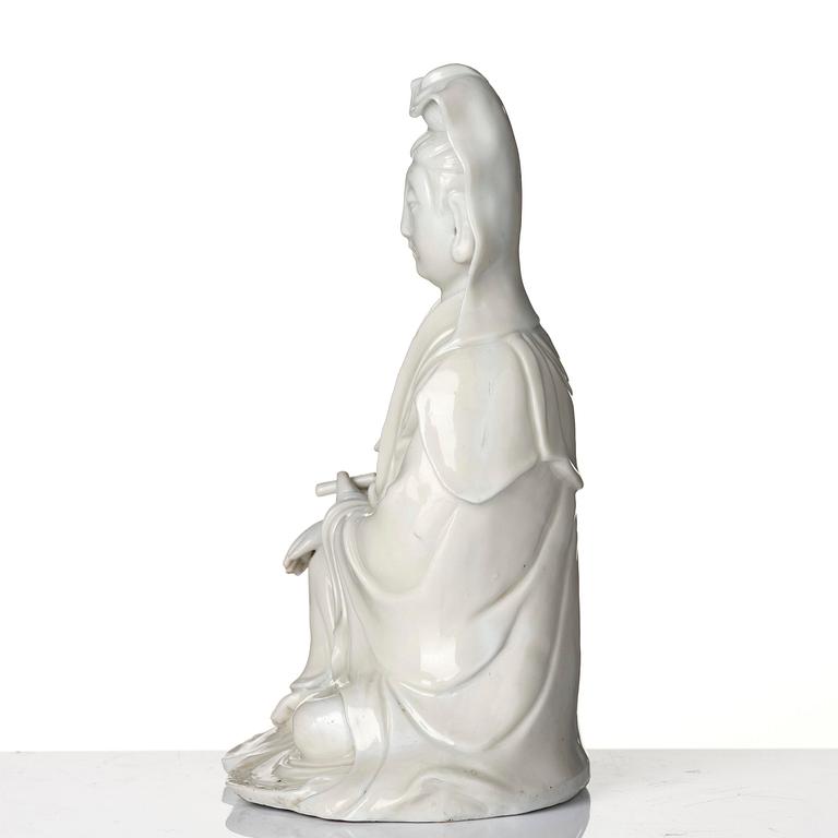 A blanc de chine figure of Guanyin, Qing dynasty, 18th century.