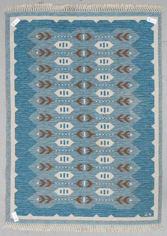 MATTA, dubbelvävd, signerad JS, omkring 1900-talets mitt, ca 233 x 169 cm.