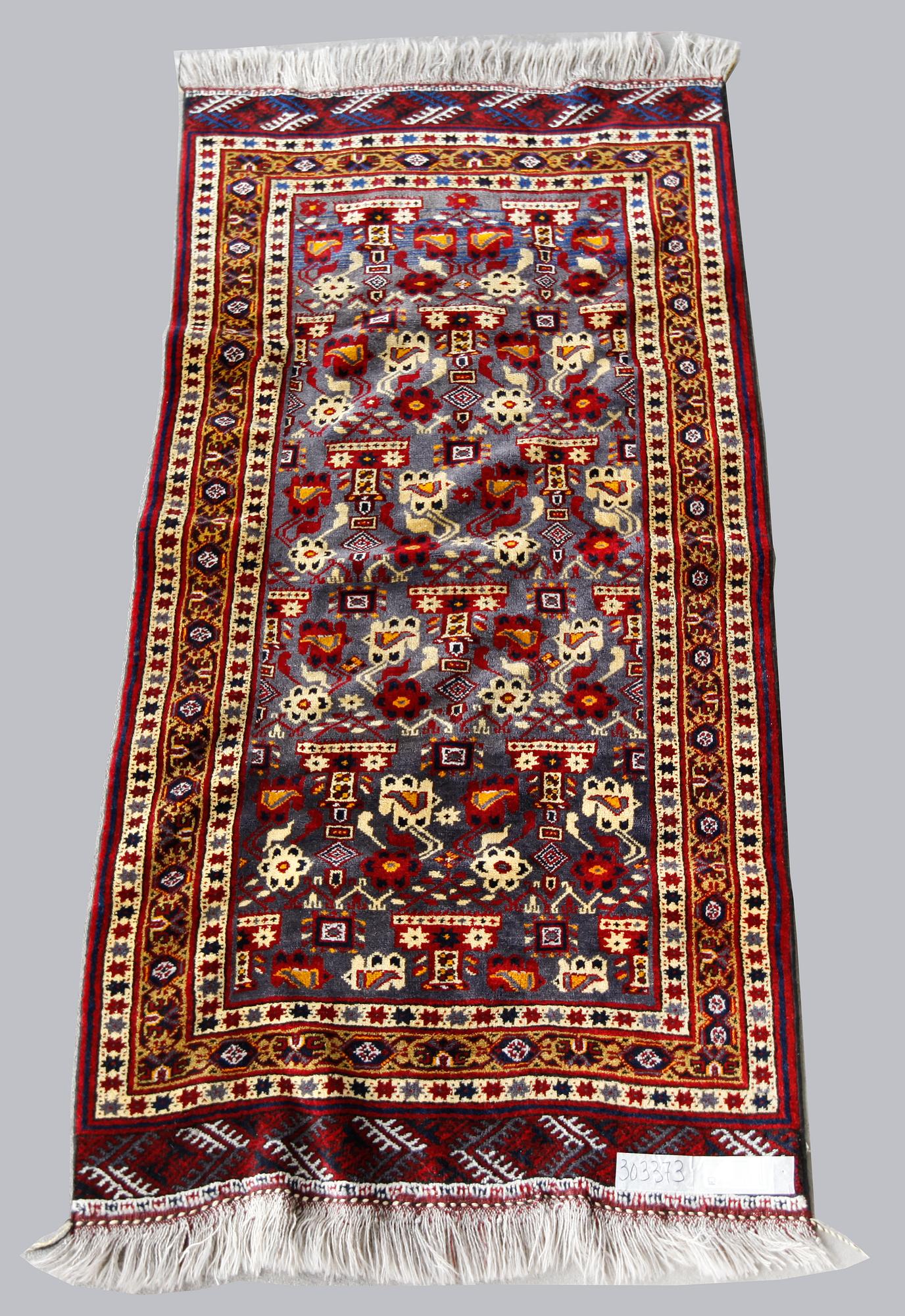 MATTA, orientalisk. 205 x 110.