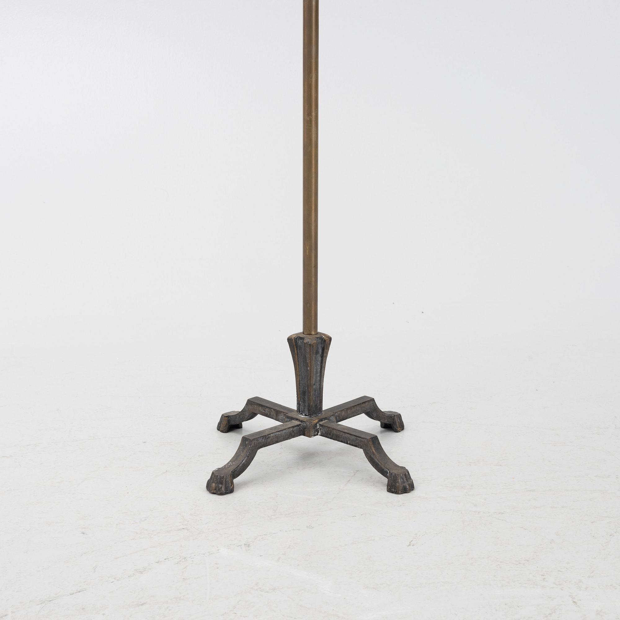 Jordglob på golvstativ, Stockholm 1910.