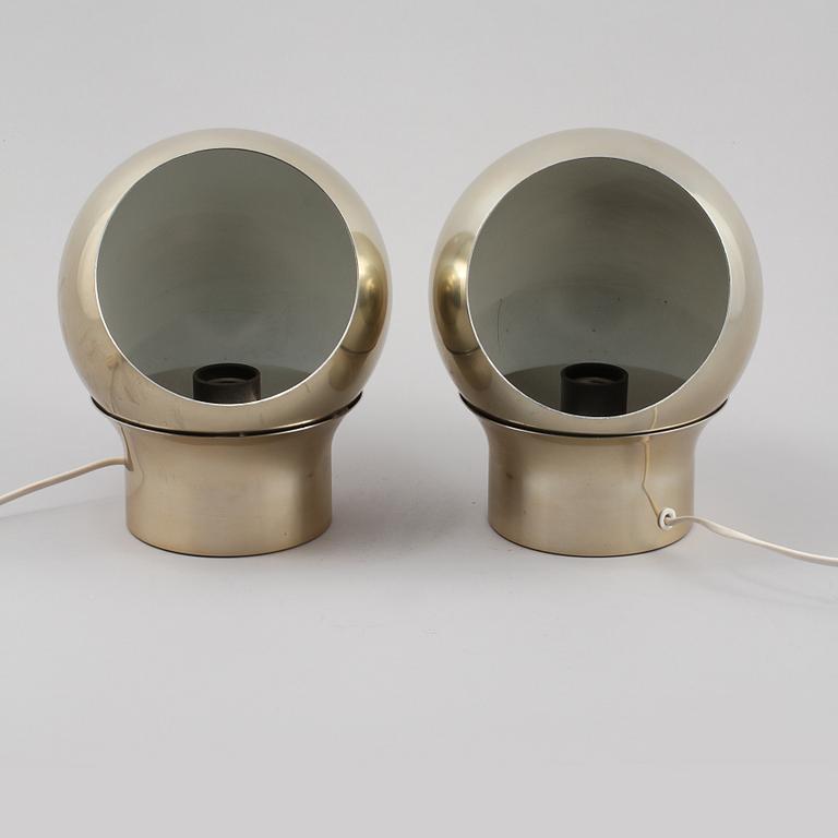 VÄGGLAMPOR, ett par, "Klot 3", Hemi, 1900-talets andra hälft.