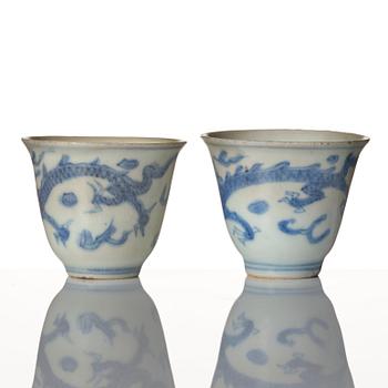 A pair of blue and white wine cups, 'Hatcher Cargo', 17th Century.