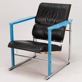 YRJÖ KUKKAPURO, A 1980s 'Experiment' lounge chair for Avarte, Finland.