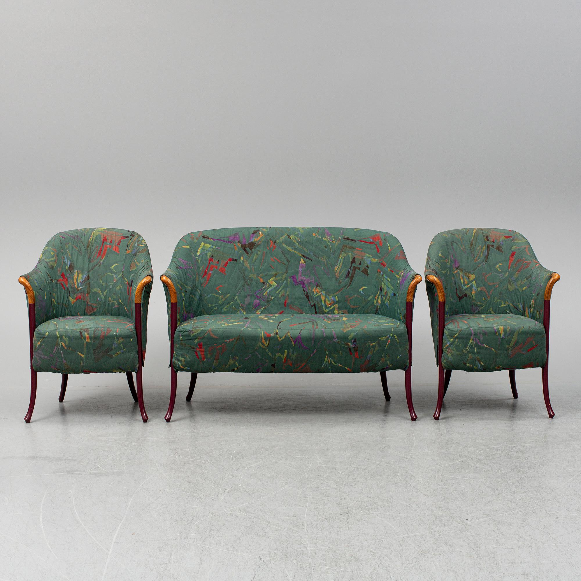 UMBERTO ASNAGO, a sofa, two armchairs and a table, 'Progetti', Italy.