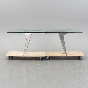Shideh Shaygan, skrivbord, tillverkat av Ambolt Smide AB, 1994.