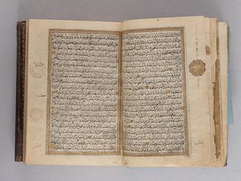 KORAN. Konstantinopel 1716. Höjd 15,5 x 11,5 cm.