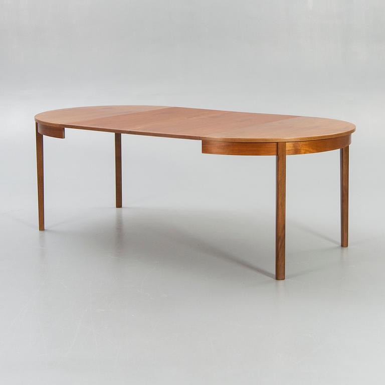 A 1960/70s walnut dining table from Skaraborgs.