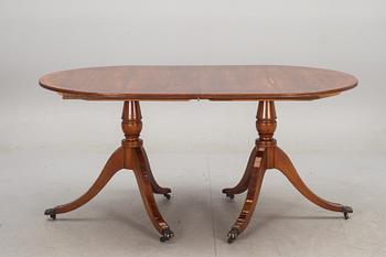 MATSALSMÖBEL, 7 delar, engelsk stil, 1900-talets andra hälft.