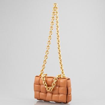 Bottega Veneta, väska, "Chain Casette".