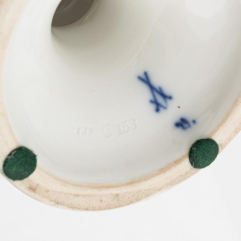A porcelain vase, Meissen, Germany, late 19th century.