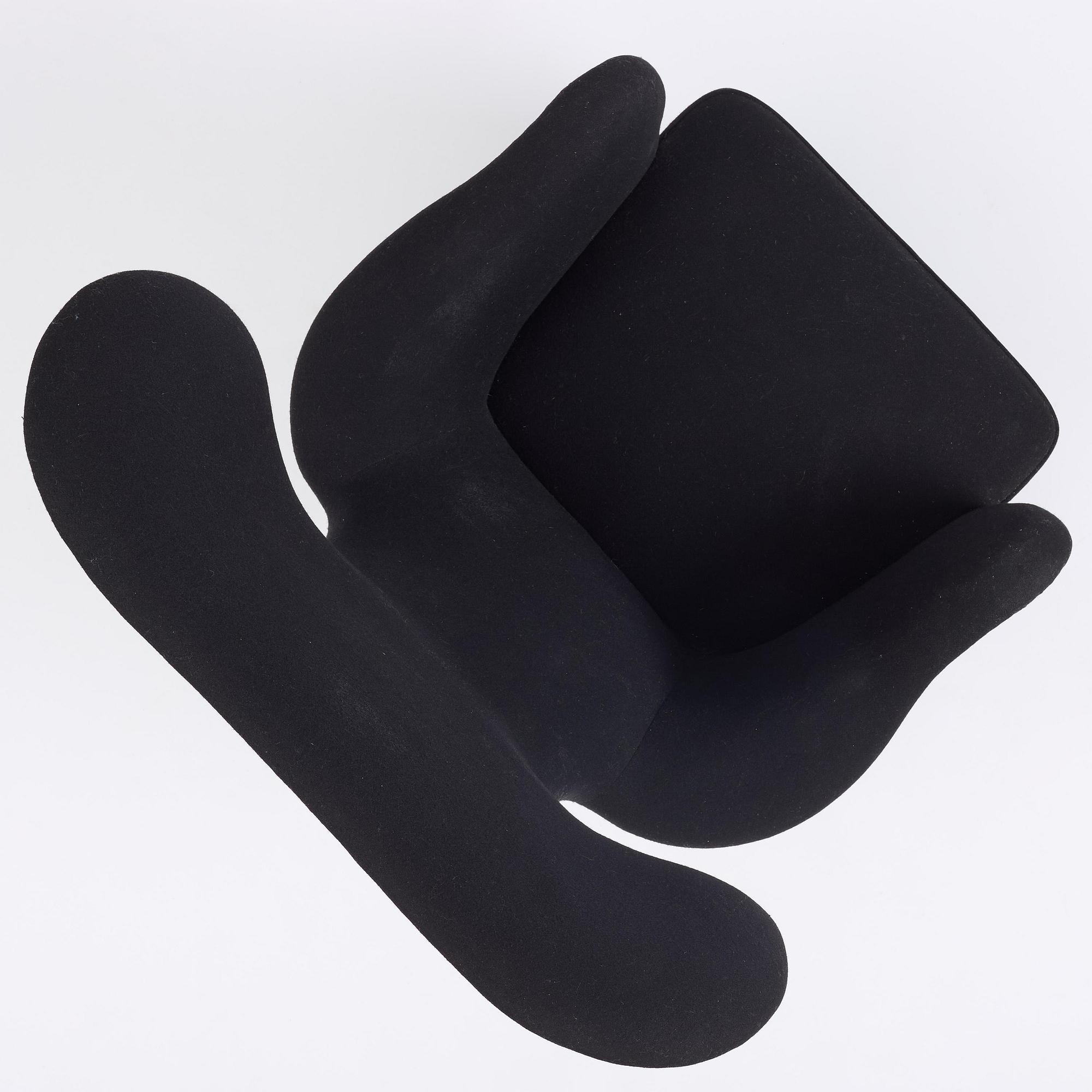 Gustaf Axel Berg, a rare "Estelle" armchair, G. A. Berg, Stockholm, 1940s.