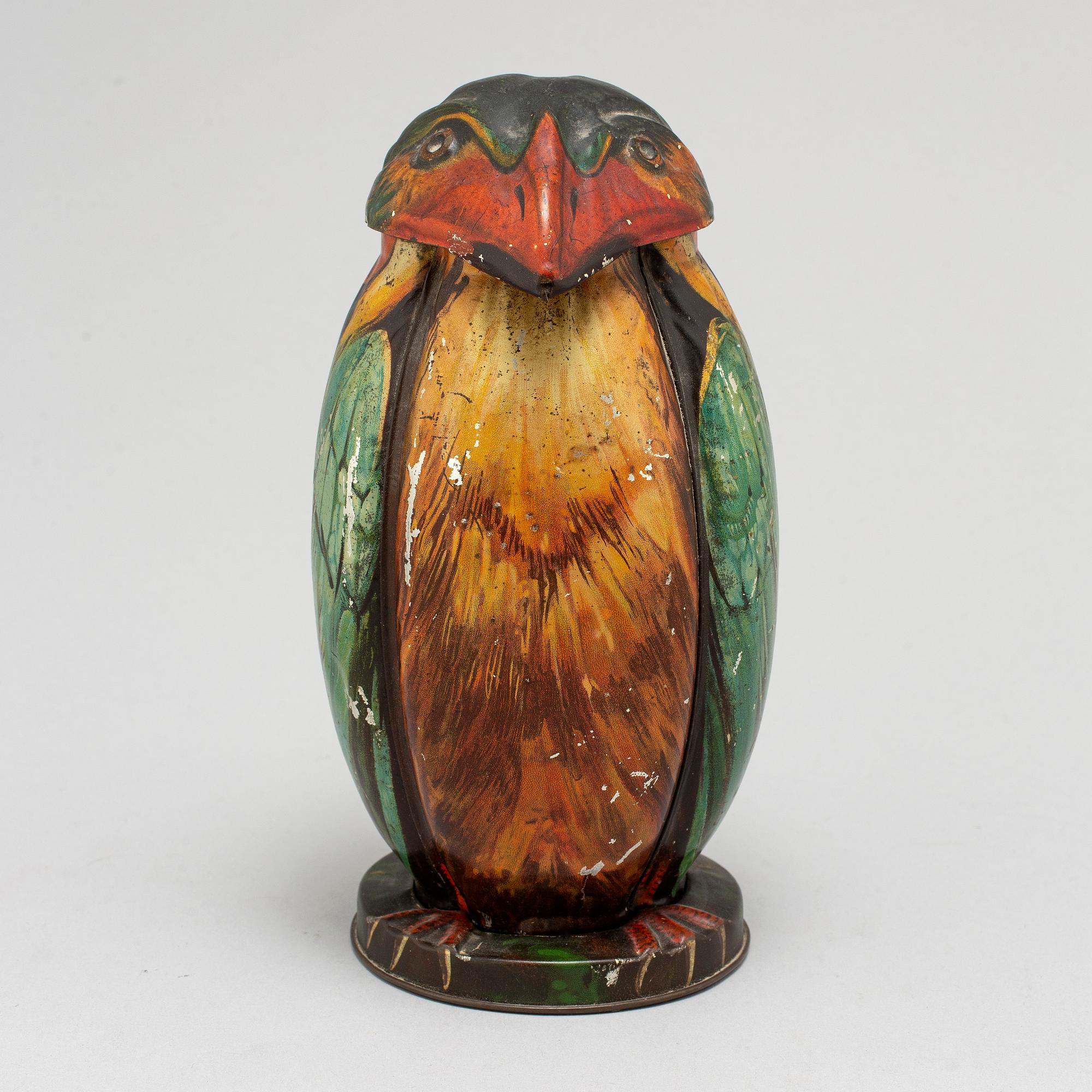 A 'Bluebird' biscuit tin from McVitie & Price, England, circa 1911.