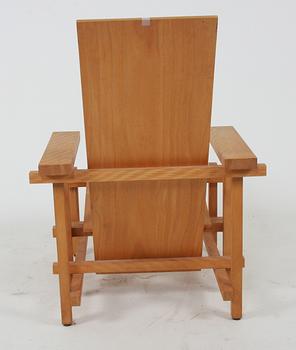 FÅTÖLJ, Gerrit Thomas Rietveld, Cassina, etikettmärkt.