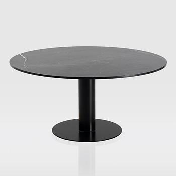 Komplot Design, matbord, "Gubi 2.0", Gubi, Danmark.