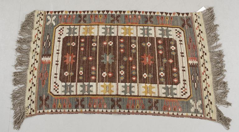 MÄRTA MÅÅS-FJETTERSTRÖM, vävnad, märkt MMF, ca 138 x 83 cm.