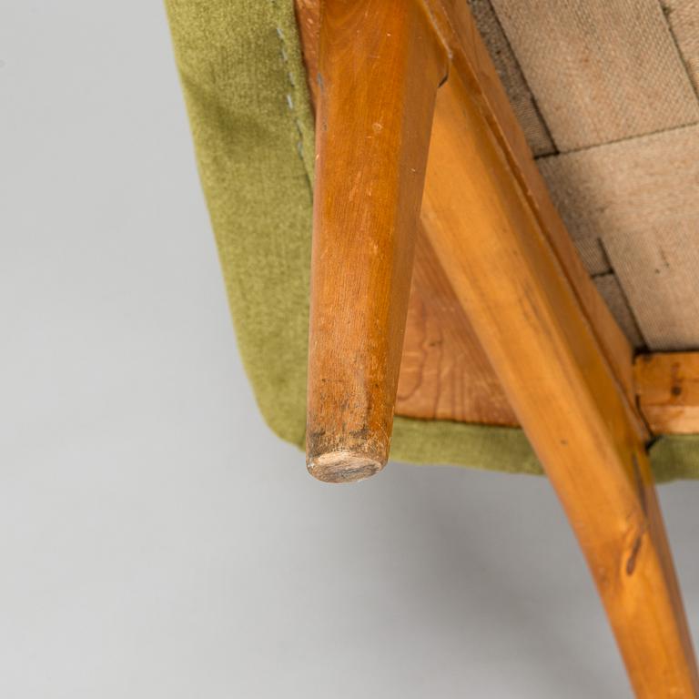 Carl Gustaf Hiort af Ornäs, sohva, "Kim", Puunveisto Oy - Träsnideri Ab, 1940-luvun puoliväli.