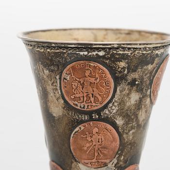 Pikari, kuparikolikoilla, leimaamaton, Ruotsi 1730-luku.