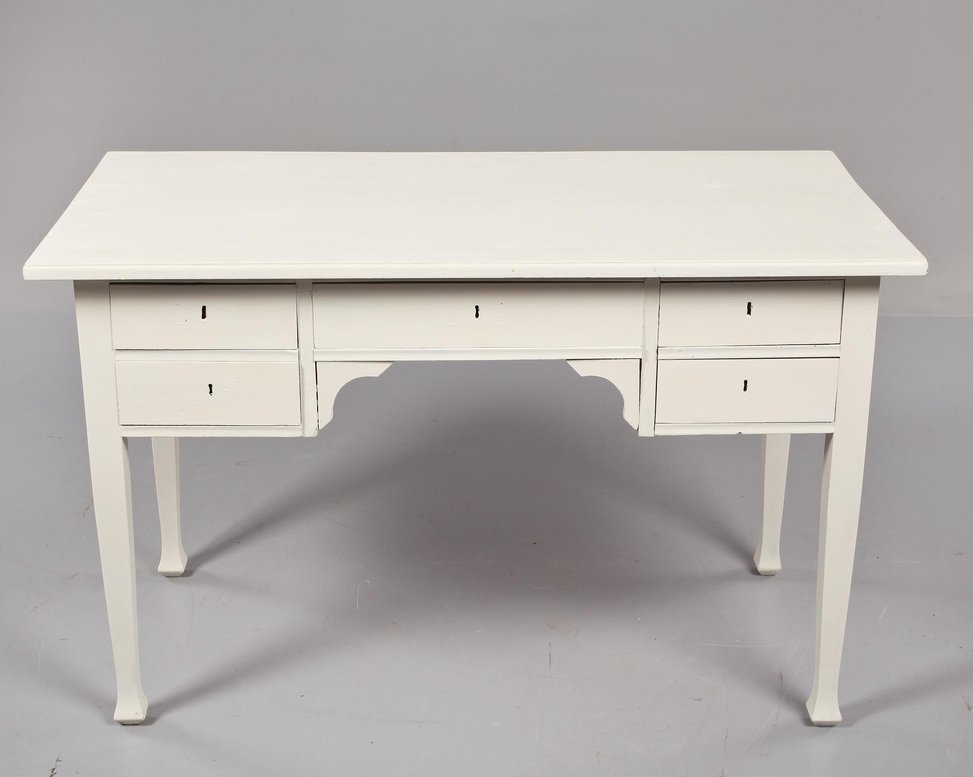 SKRIVBORD, omkring 1900-talets mitt.