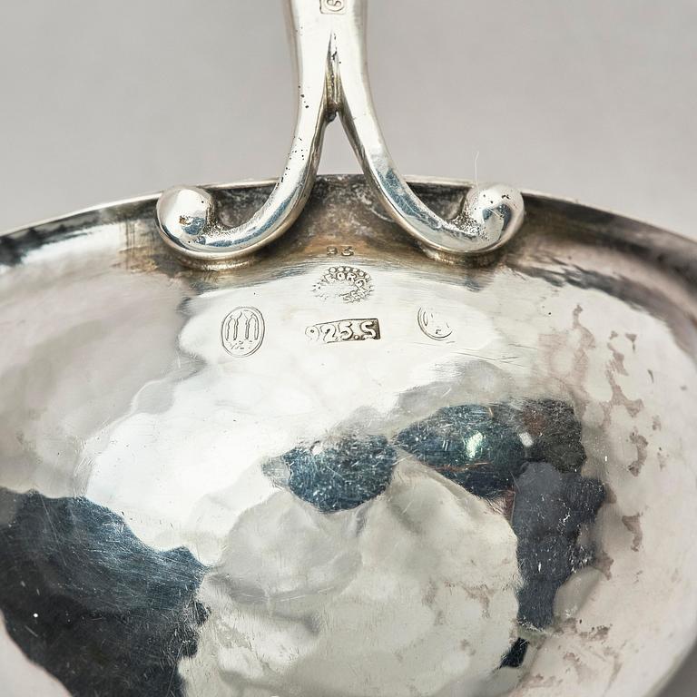 Georg Jensen, såsslev, sterling silver och elfenben, modell nr 93, Köpenhamn 1924.