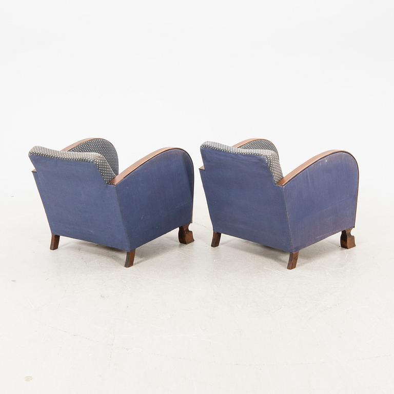 Armchairs, a pair from the 1930s/40s.