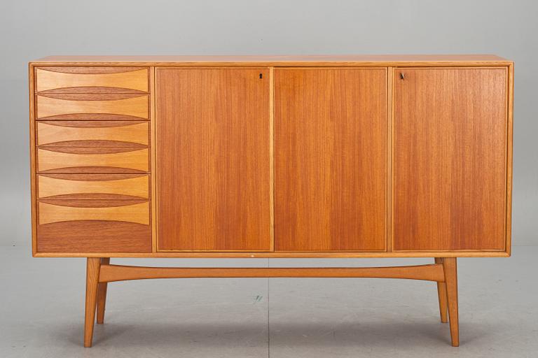 SIDEBOARD, 1960-tal.