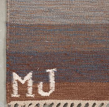 CARPET. Flat weave. 289,5 x 194,5 cm. Signed MJ. Sweden around 1960-1970.
