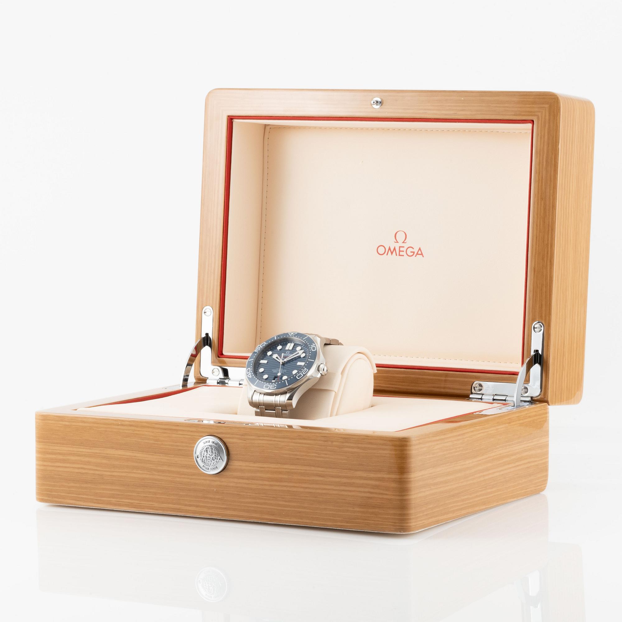 Omega Seamaster, Professional, Diver 300M, ca 2021.