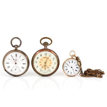 FICKUR, 3 st, bland annat damfickur i 14 k guld. Vikt ca 24 g.