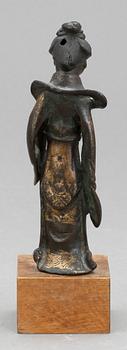 FIGURIN, brons. Sen Ming dynasti (1368-1644).